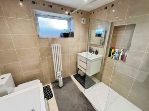 Bathroom- click for photo gallery